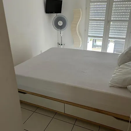 4 Personnes, Vue Mer Exceptionnelle Sur Le Golf De St Tropez Appartement Saint-Tropez