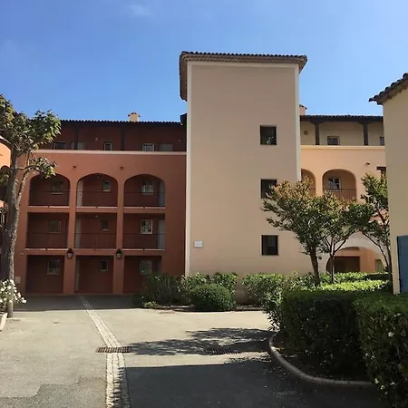 4 Personnes, Vue Mer Exceptionnelle Sur Le Golf De St Tropez Appartement